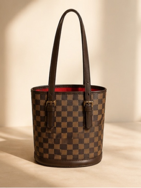 Louis Vuitton Handbags - Authentic Louis Vuitton Damien Ebene bucket Marais with Red Interior